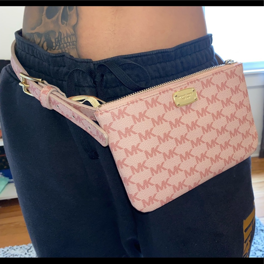 Micheal kors Fanny pack